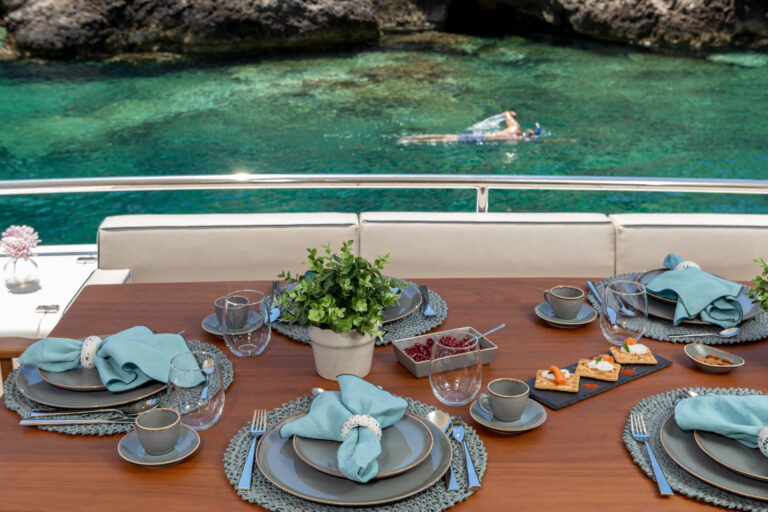 Alfresco Dining Set Up