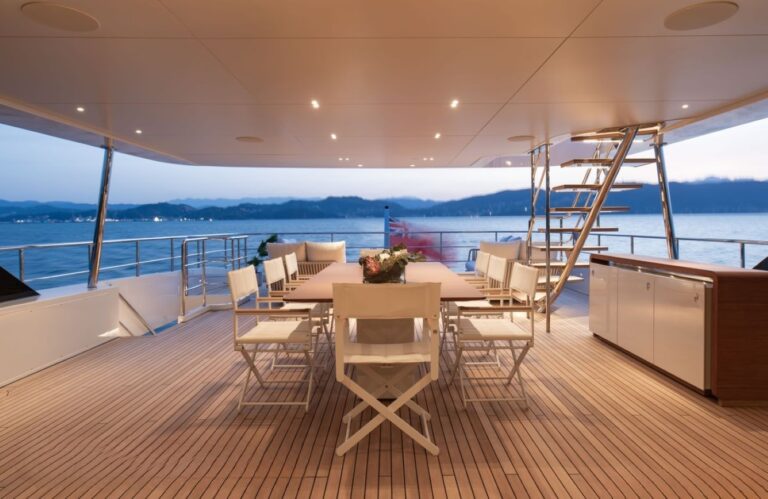 Exterior Dining Area