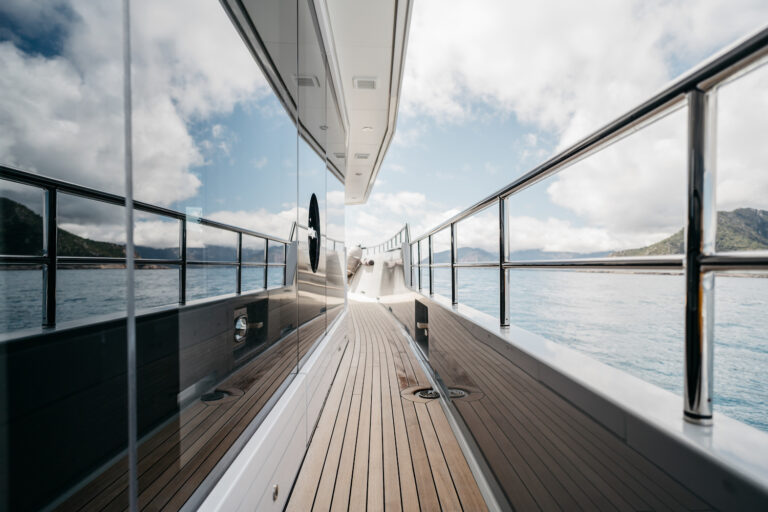 Side Deck