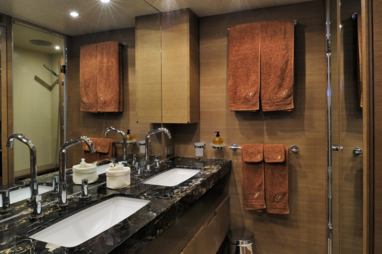 MY LEONARDO - Master ensuite