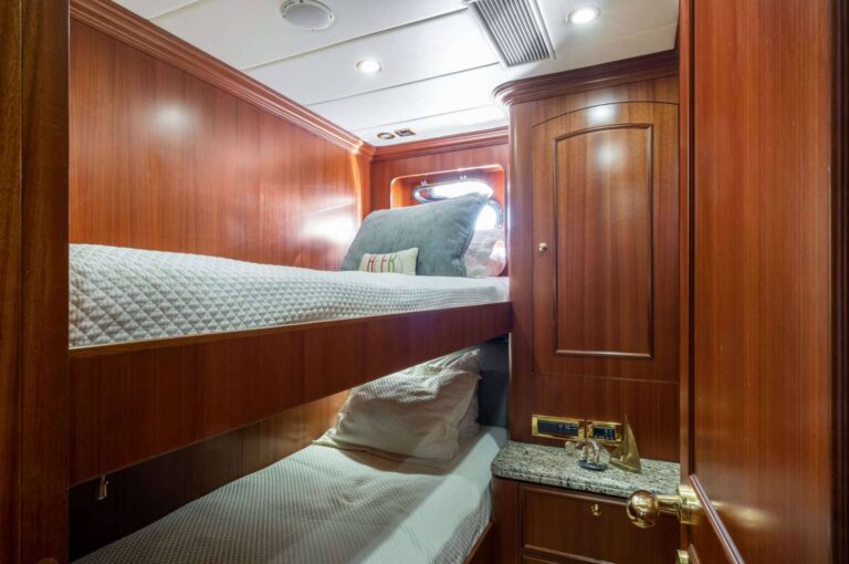 Bunk Cabin