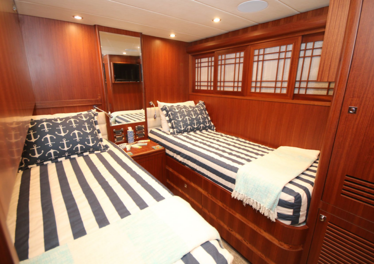 Twin Cabin