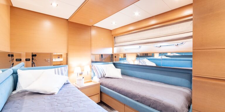 Twin Suite