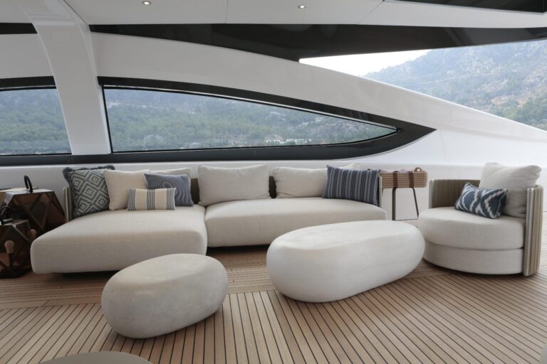 Sun Deck Seating
