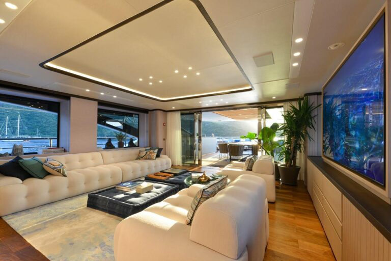 Sky Lounge