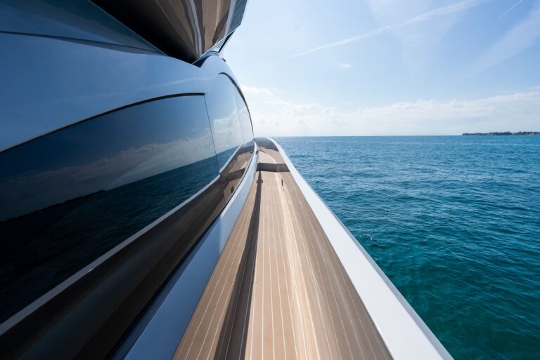 Side Deck