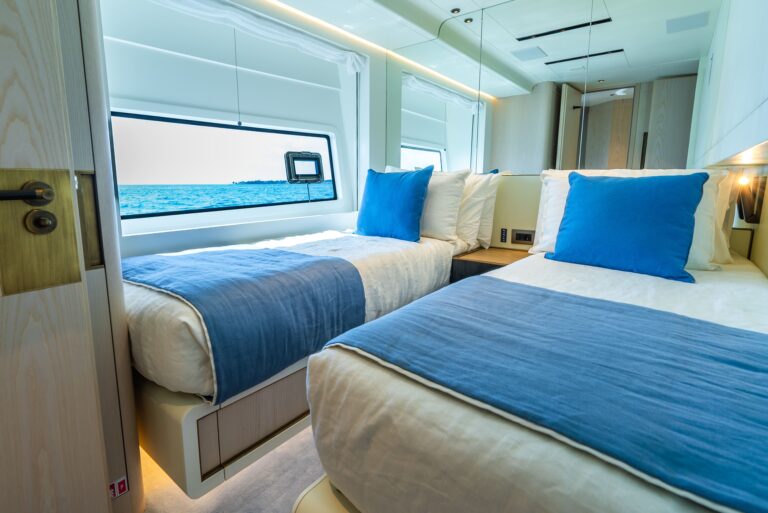 Twin Cabin