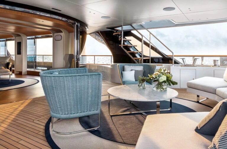 Main Deck Aft View Into Main Salon