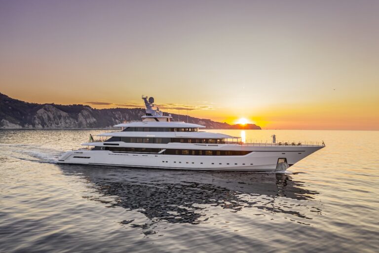 80M COLUMBUS SUPERYACHT