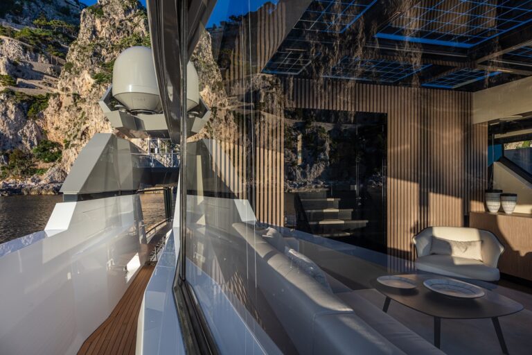 Side Deck
