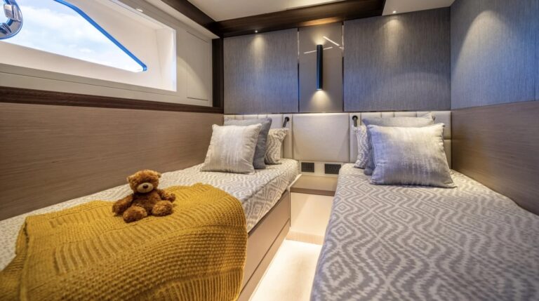 Twin Suite