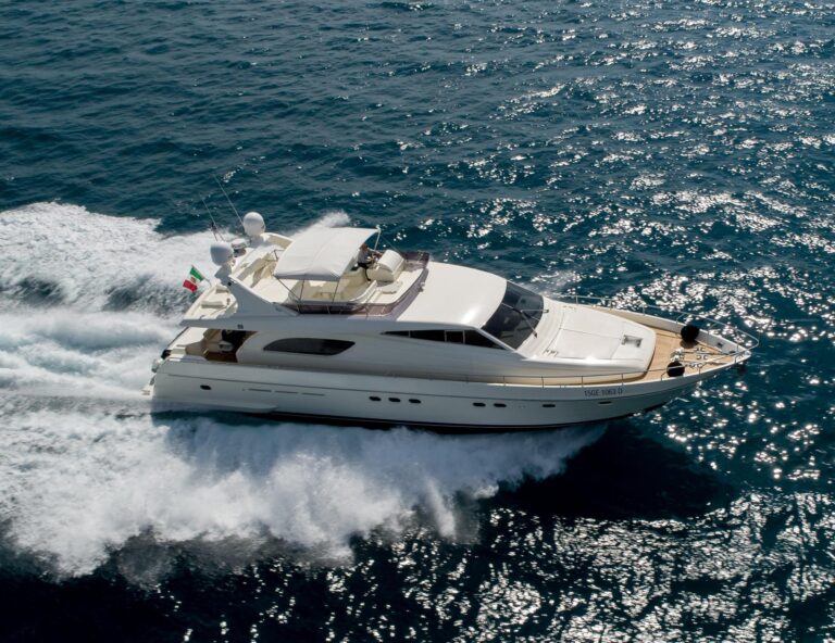 Motor Yacht MAITE - Main shot