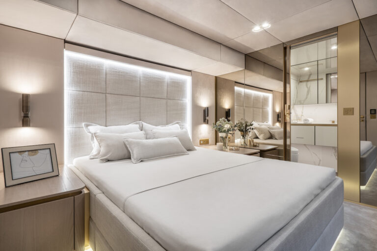 Guest cabin