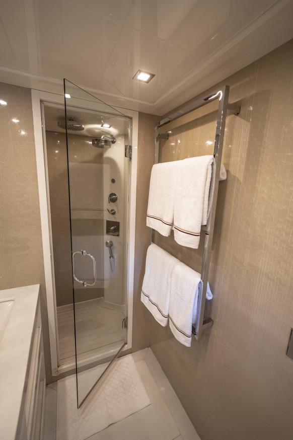 Ensuite Bathroom Detail