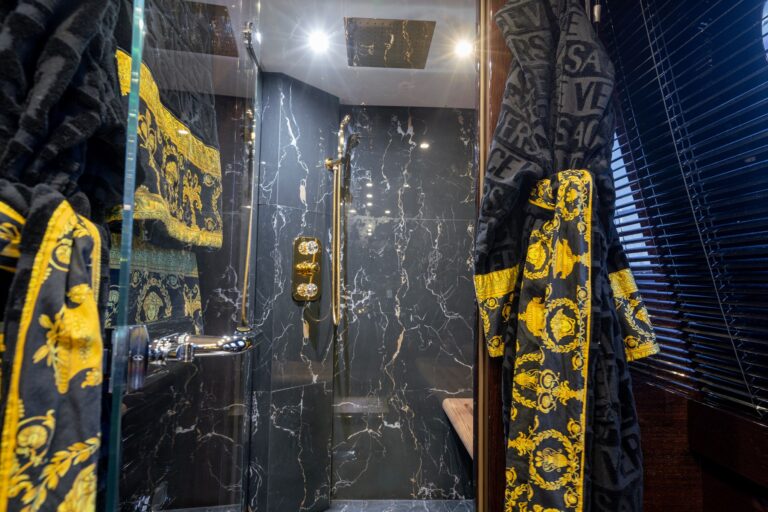 Master Ensuite