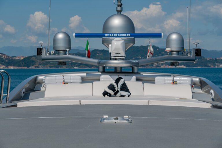 Foredeck Seating
