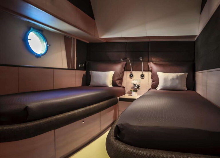 Twin Cabin