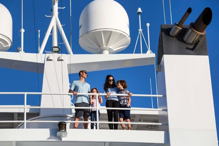 Yacht Charter Vacation