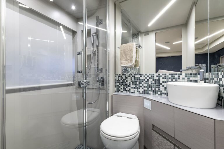 Twin Ensuite