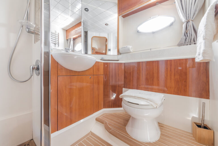 Double Cabin Ensuite