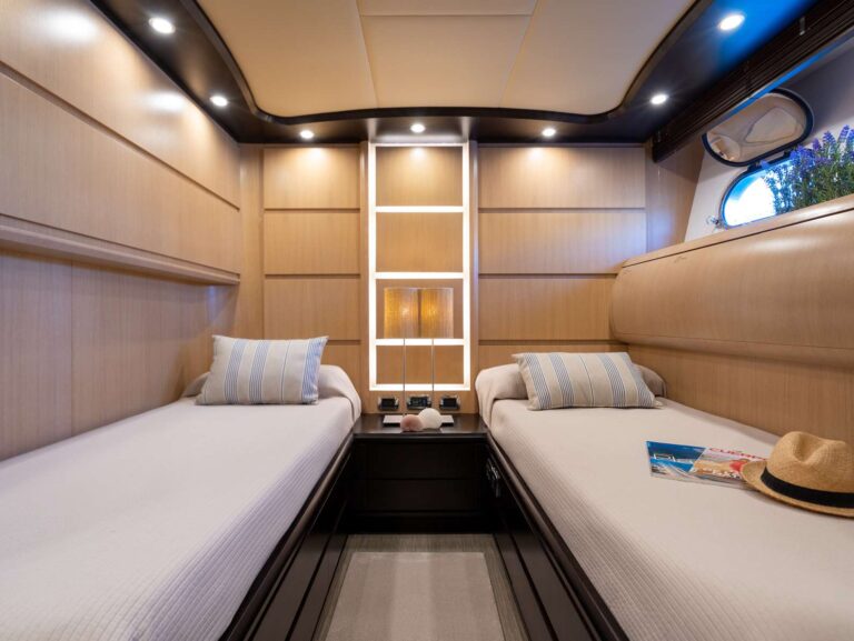 Twin Cabin