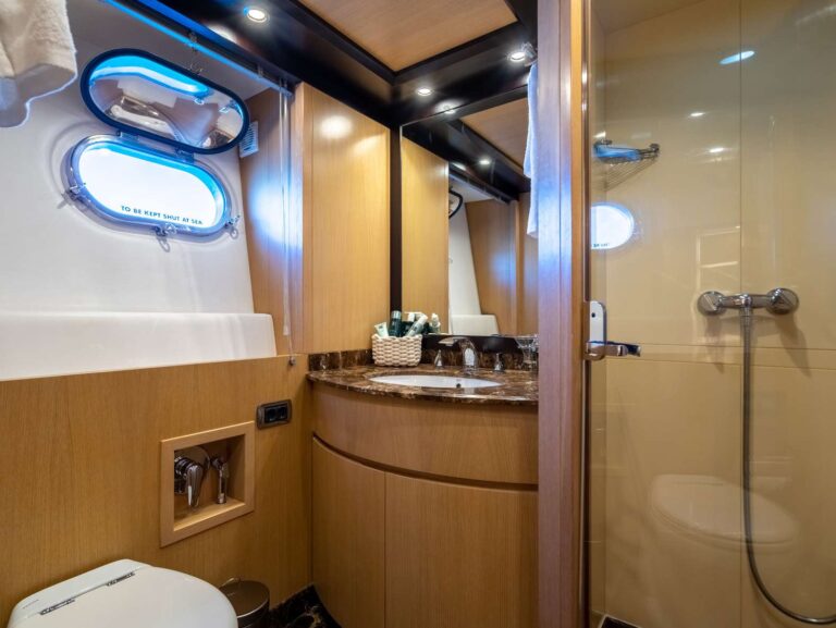 Twin Cabin Bathroom