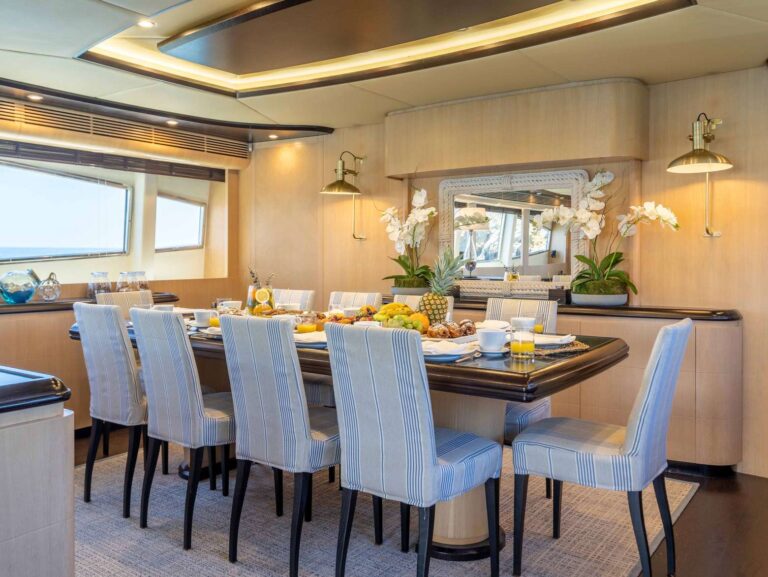 Elegant Dining