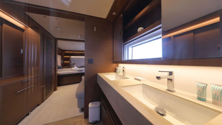 Master Ensuite