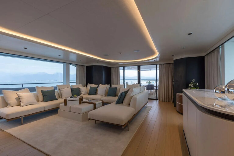 Sky Lounge