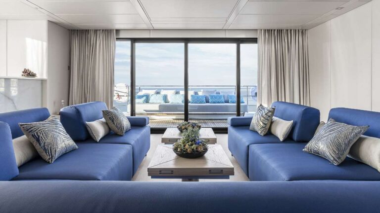 Flybridge