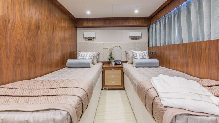 Twin Cabin
