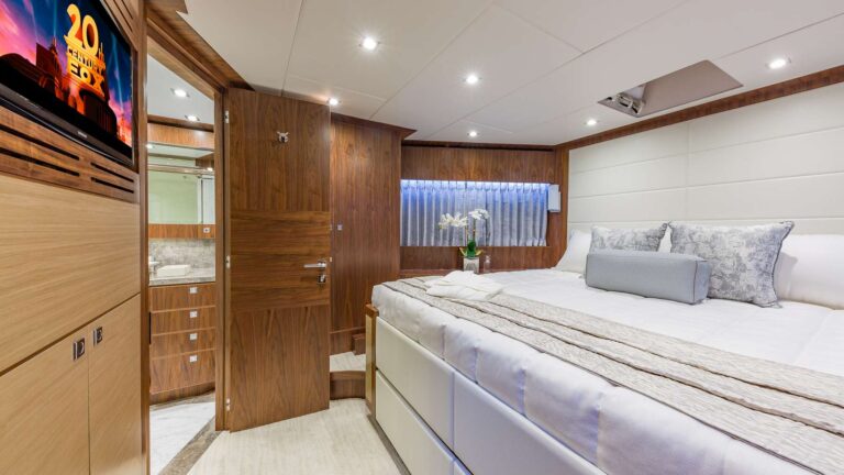 VIP Cabin