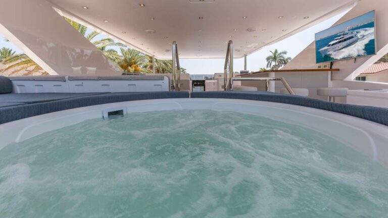 Jacuzzi