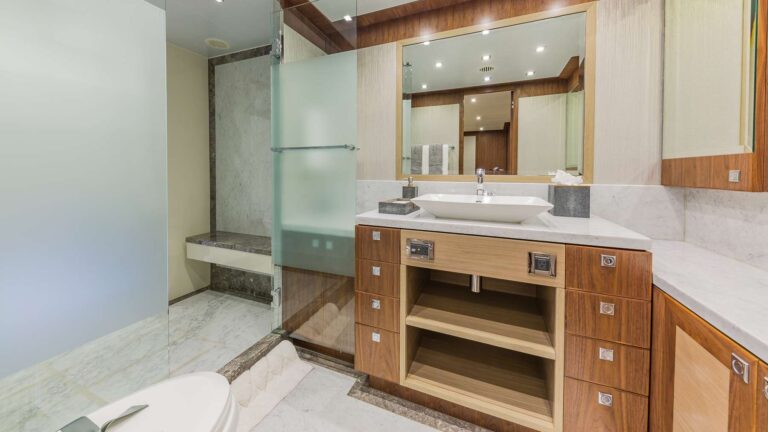 Master Ensuite