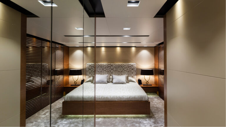 Double Cabin