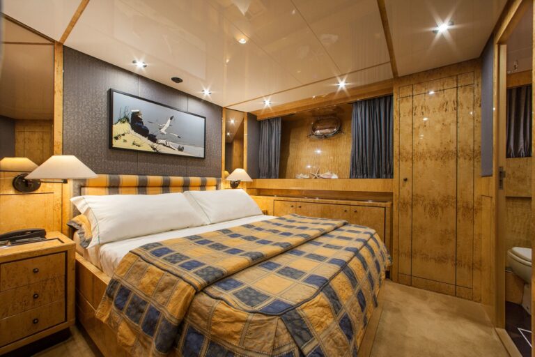 Double Guest Cabin