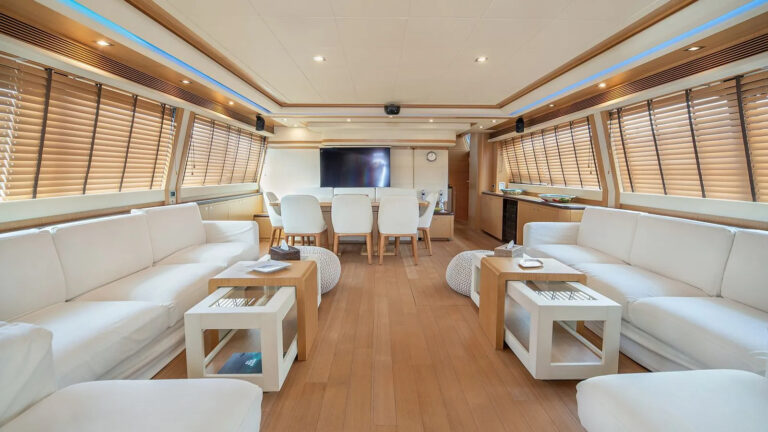 Main Salon View Forward