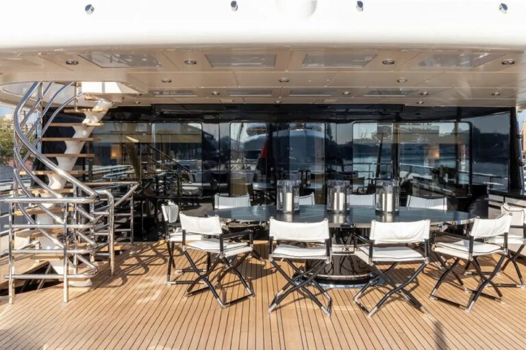 Exterior Dining Area