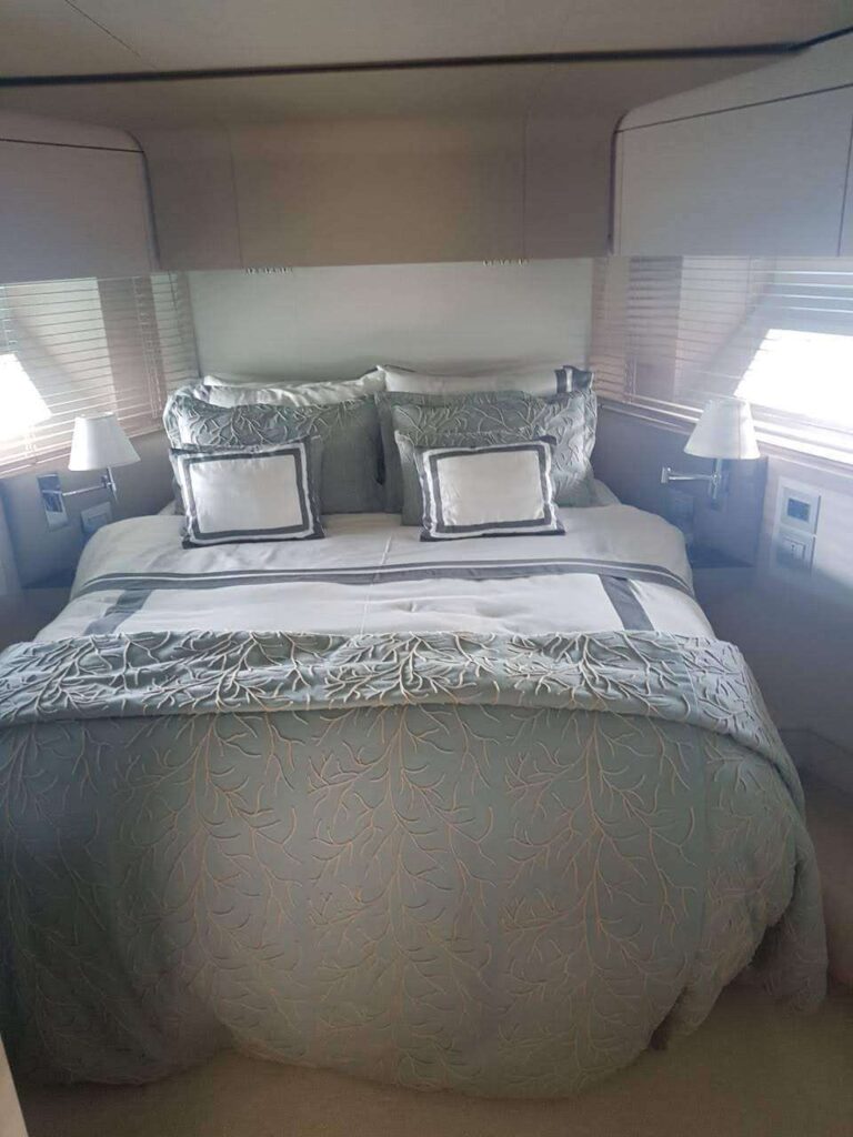 Double Cabin