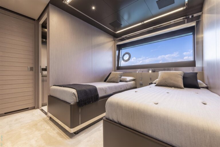 Twin Suite