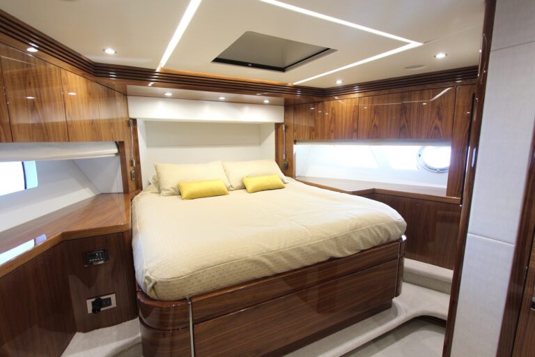 VIP Cabin