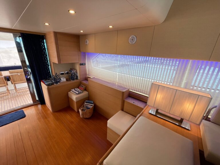 Saloon
