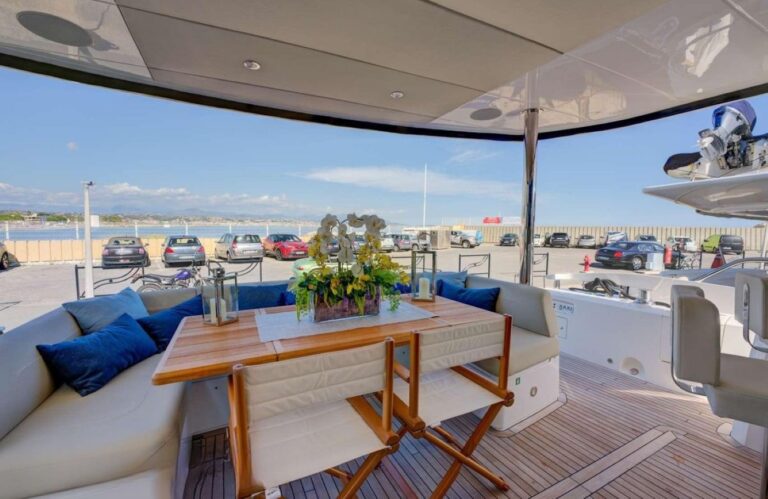 Exterior Relaxation Area