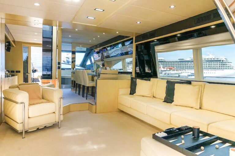 Saloon