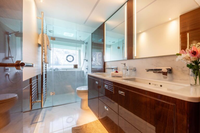 Master Ensuite