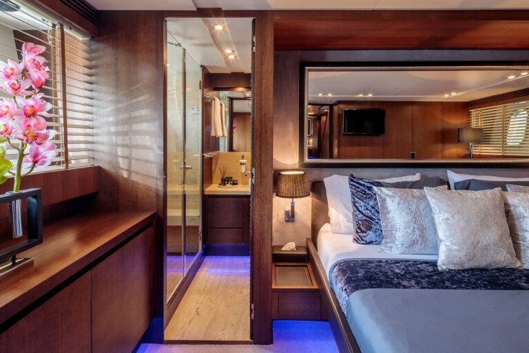 Master suite