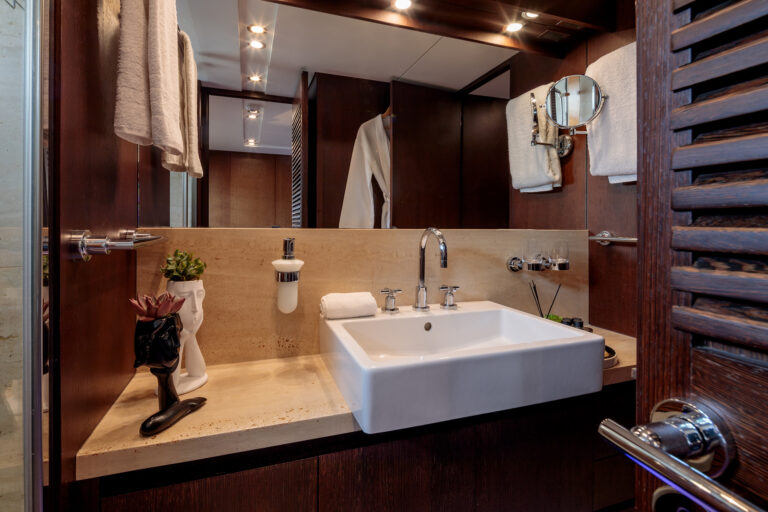Ensuite bathroom