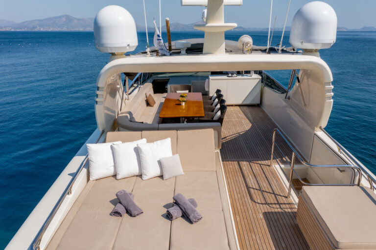 Sun deck