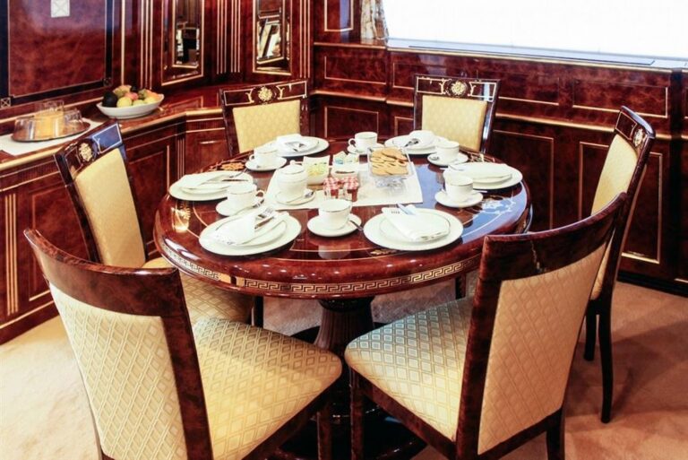 Interior-dining