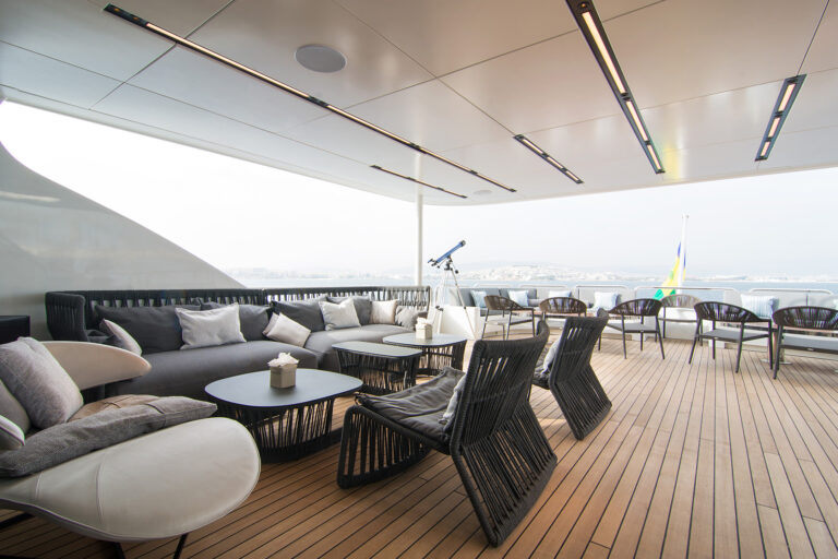 Upper Deck